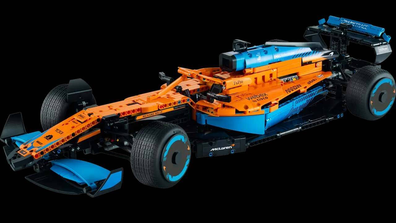 Lego Technic: McLaren Formula 1 2022 Race Car (1,432 pieces)